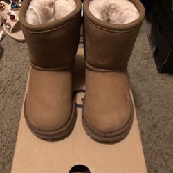 6c Ugg Boot