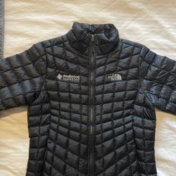 Northface Women’s ThermoBall Jacket 
