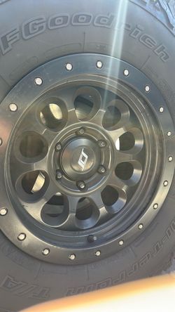 SCS RAY 10 with BFGoodrich KO2 285/75/16