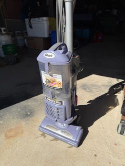 Shark Navigator Lift-Away Upright Vacuum