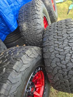 Fuel rims 17" take off ford Raptor 315 70 17