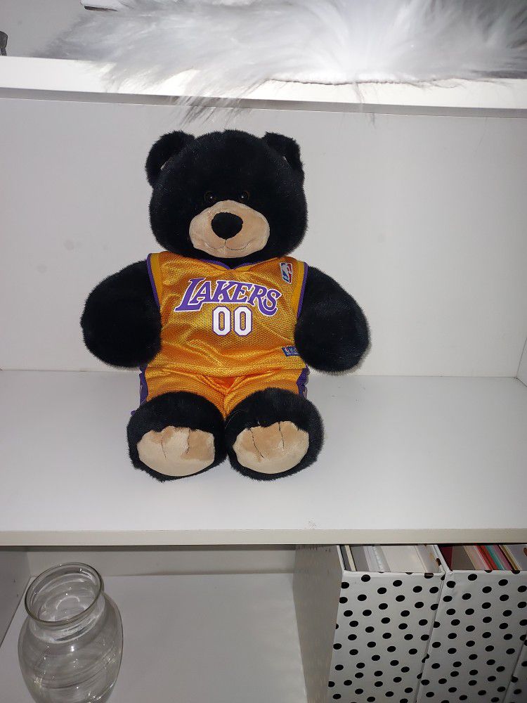 Lakers Build A Bear