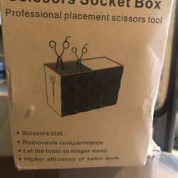 Scissors Socket Box