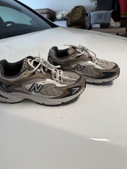 New Balance 725