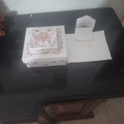 Dior Holiday.2024 Limited.Edition gift box