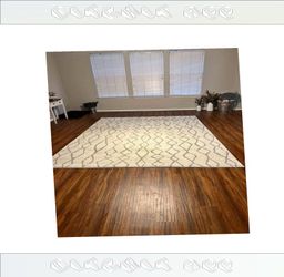 strong stuff Persian-Style Rug - Classy Interior Accent