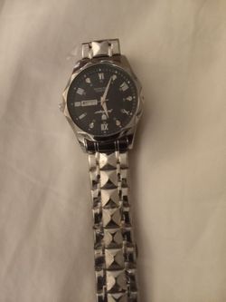 Nice pretty watch good condition