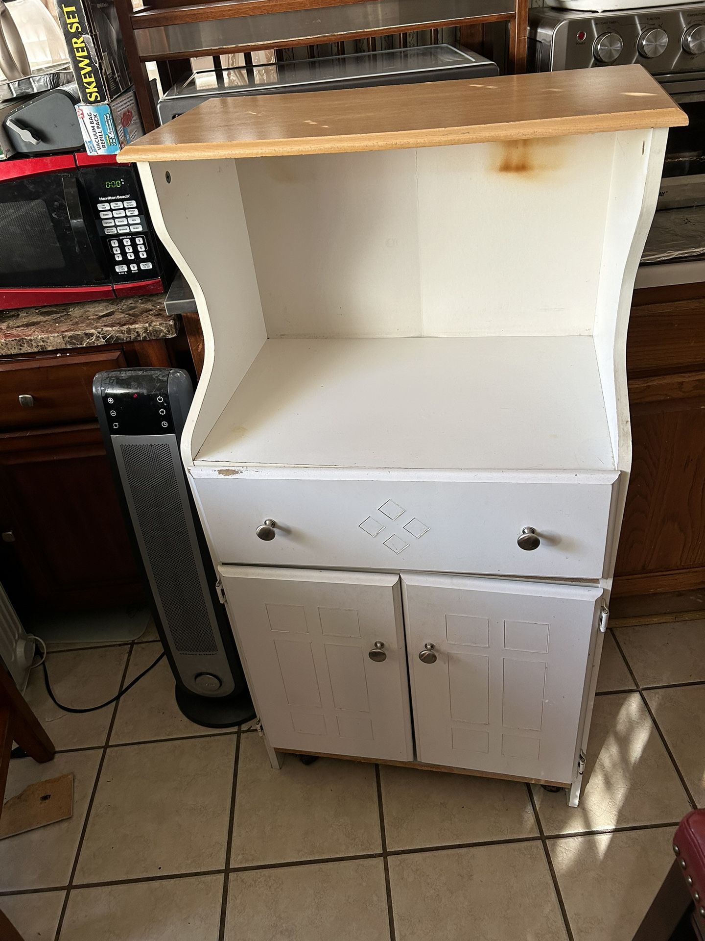 Microwave cart