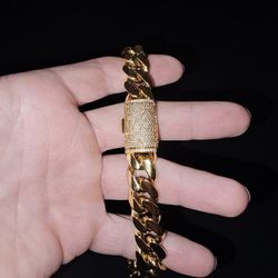 14mm 22in 18k Gold Plated Cuban Chain $160obo