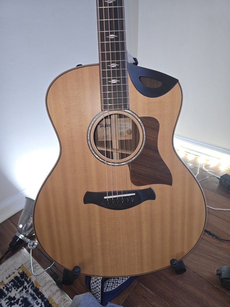Taylor Builders Edition 816ce Grand Symphony Acoustic Electric Guitar with Case