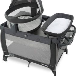 Pack N play Deluxe 