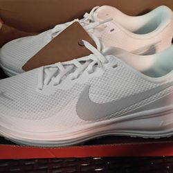 Nike Running Shoes M7.5/W9