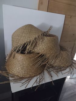 Never Worn For Mexicana Hand Woven Straw Hat Set