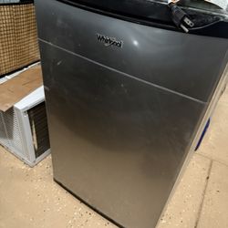 Whirlpool 4.3 cu ft Mini Refrigerator Stainless Steel Compact Dorm Fridge, Energy Star, Reversible Door, 2 Shelves