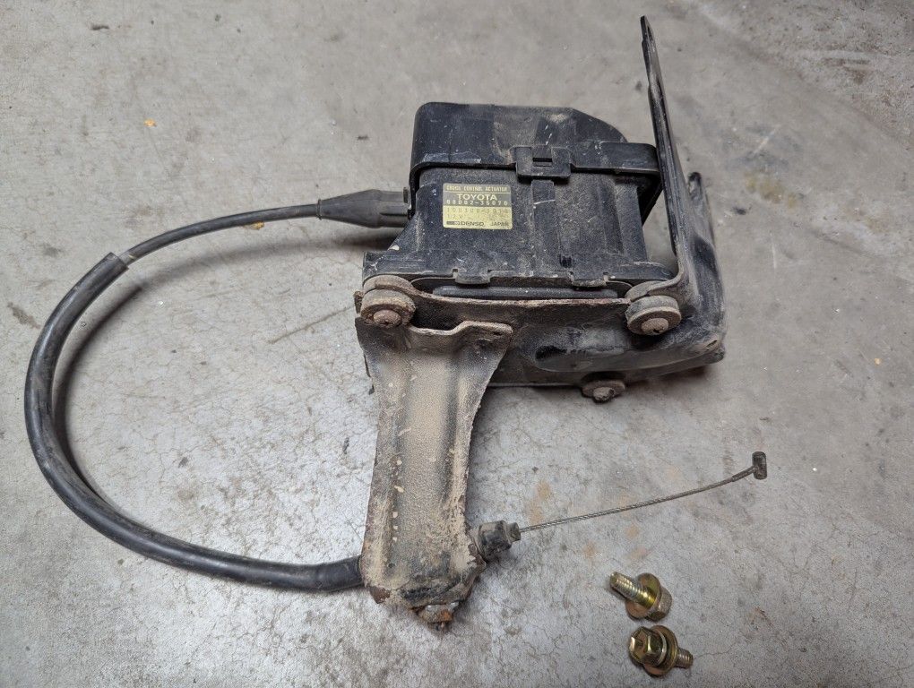 1996 to 1998 3rd Gen 4Runner Cruise Control Unit OEM 88002-35070