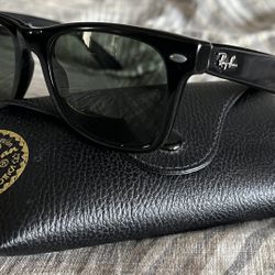Ray Ban Wayfarer’s 