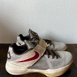 Nike KD 4 Size 9.5 Men’s