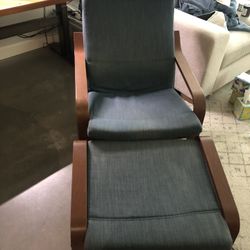 Super Comfy Blue Chair And Ottoman 