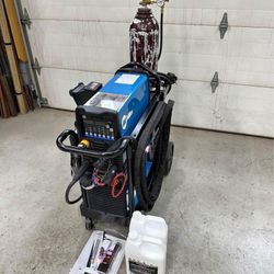 Miller Dynasty 210DX TIG Runner Complete