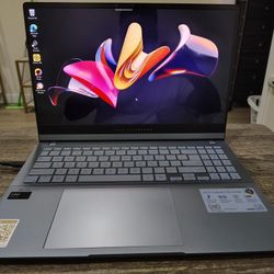ASUS Vivobook S16 OLED 