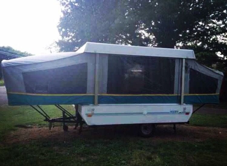 1993 Coleman pop up camper