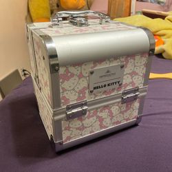 Hello Kitty Makeup Box