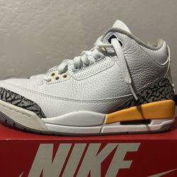 White And Yellow Jordan 3’s 