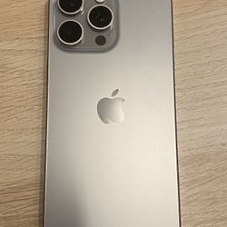 iPhone 15 Pro Max Fully Unlocked 