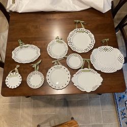 Two’s Company 9 piece plate set
