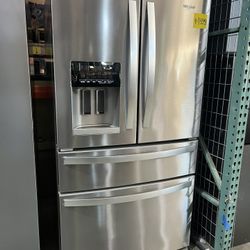 Whirlpool Refrigerator 