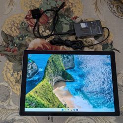 Microsoft Surface Pro 5th Generation Tablet Intel Core i7 *Missing Keyboard*