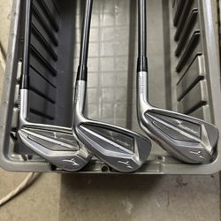 JPX 919 Hot Metal Iron Set