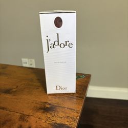 Jadore Dior Perfume