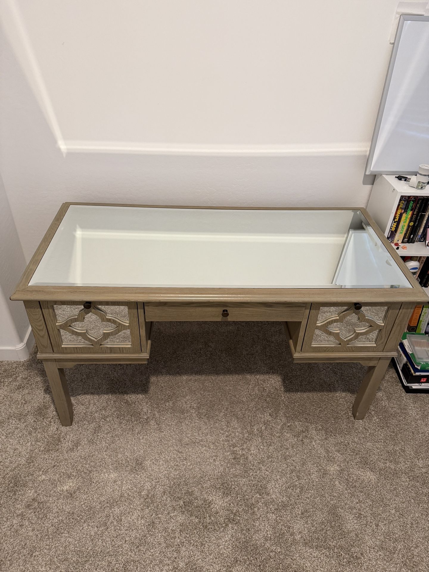 Mirror/wooden Desk