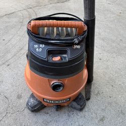 Ridgid  16 Gallon  Vaccum