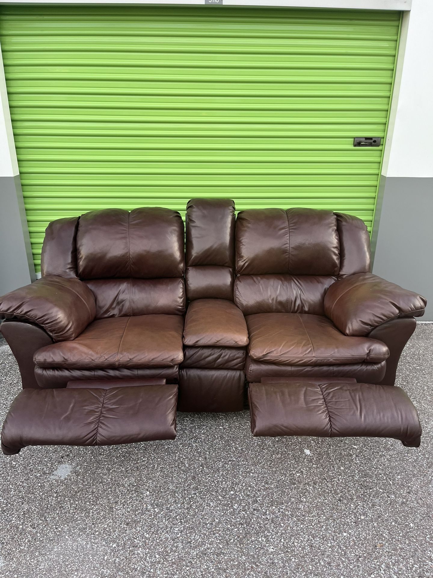Leather Reclining Couch (Free Delivery)