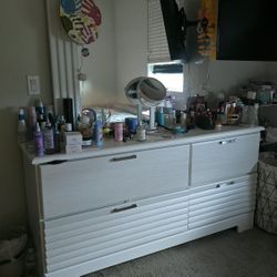 Dresser - Vanity