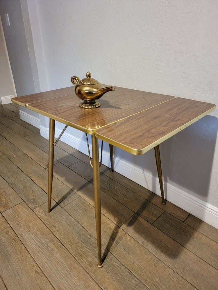 Antique RETRO MCM 1950s DROP LEAF TABLE Dining Table Kitchen Table