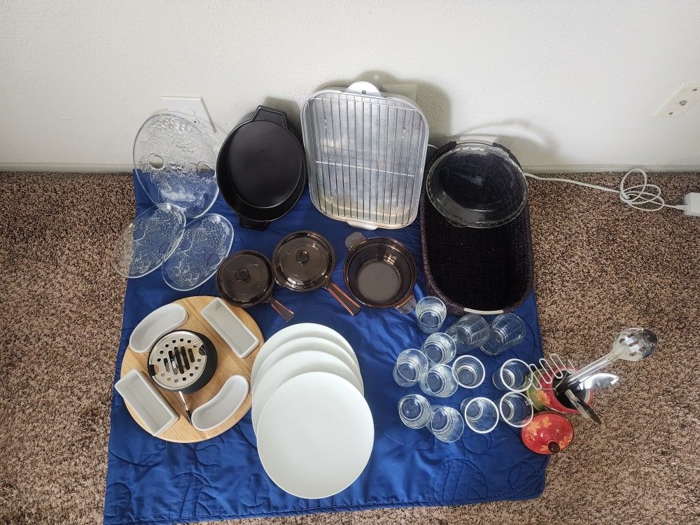 Kitchen Set - Moving Sale