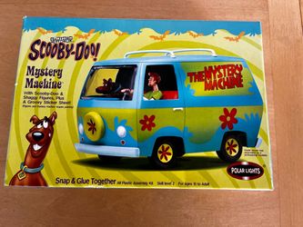 Vintage model kit - 2000 Polar Lights Scooby-Doo Mystery Machine Model Kit #6808 - Unbuilt / Sealed Parts