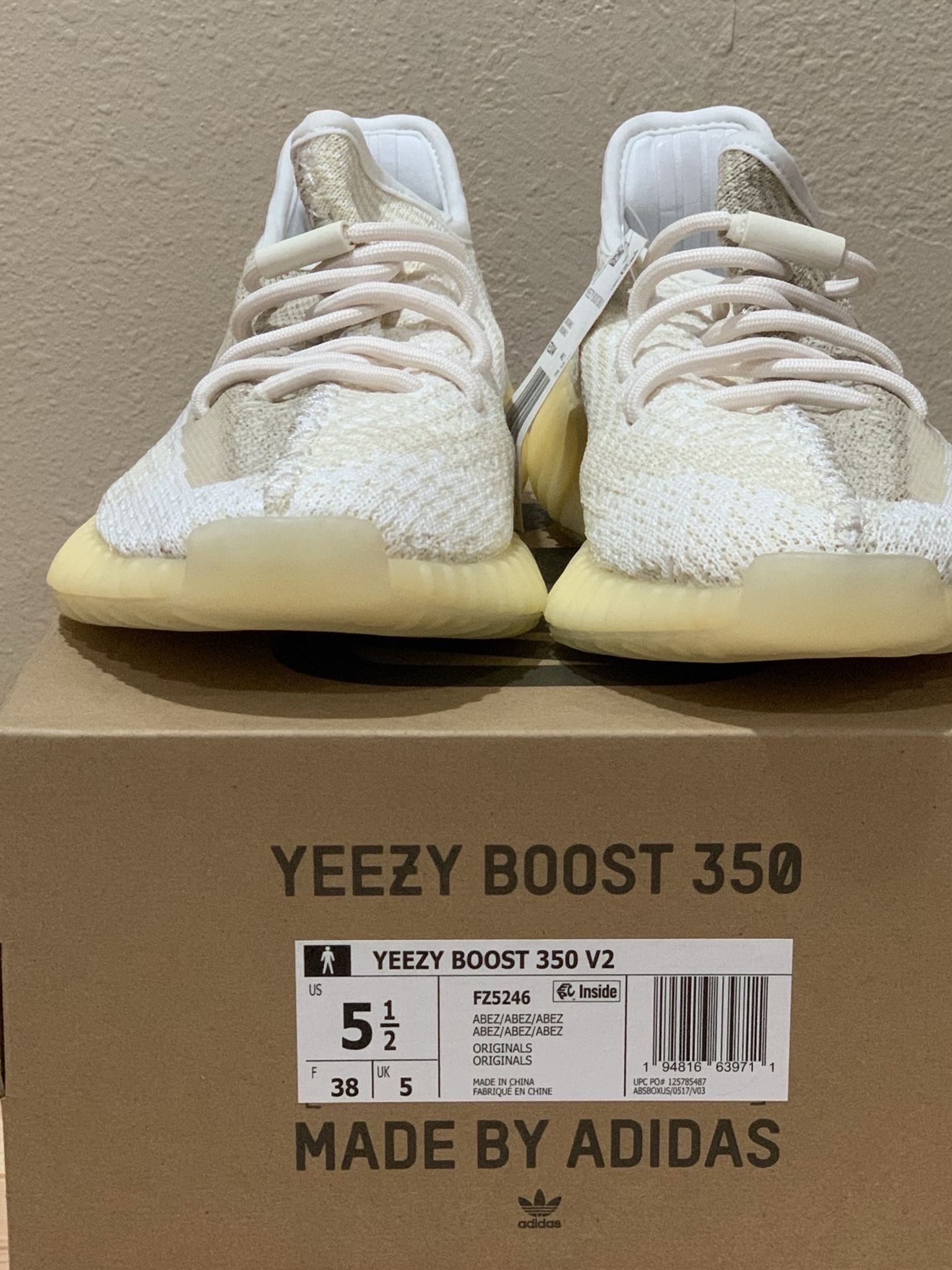Yeezy 350 V2 Natural