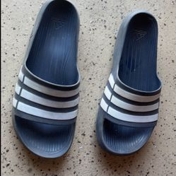 $15 Adidas Slides 10-11