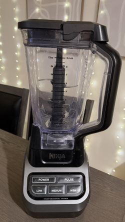 Ninja 6 Blade 1000W Professional Blender