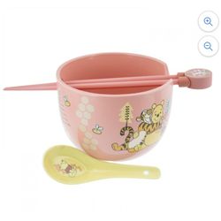 Disney Winnie The Pooh Hunny Ramen Bowl Bundle Bowl & Chopsticks & Spoon