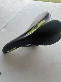 Mongoose Seat 