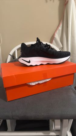 Brand new Nike motiva shoes
