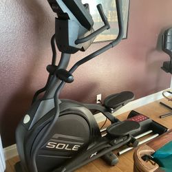 SOLE Elliptical 