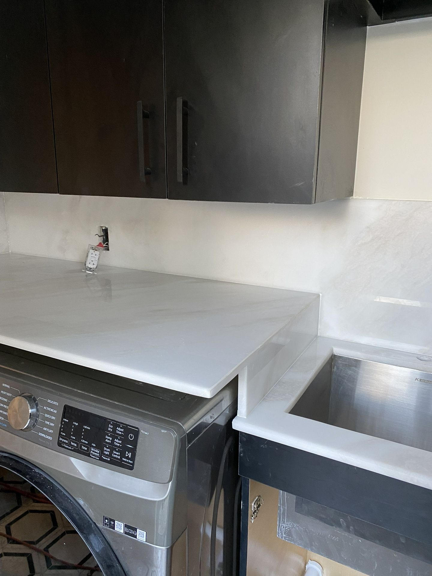 Laundry Counter Top With Sink