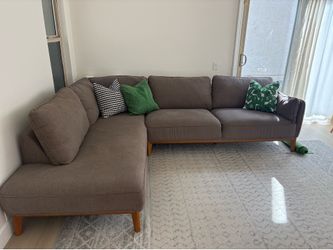 *Jollene Mid Century Sectional Sofa $375* PRICE FIRM