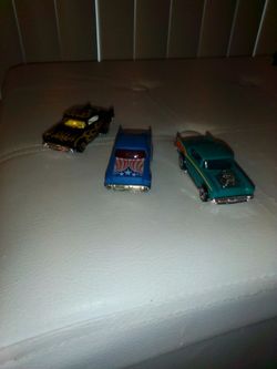 Hot Wheels Diecast lot of 3